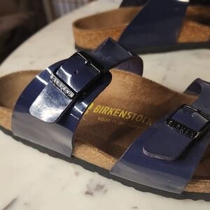 Birkenstock Patent Leather Purple Sandals Sz 9